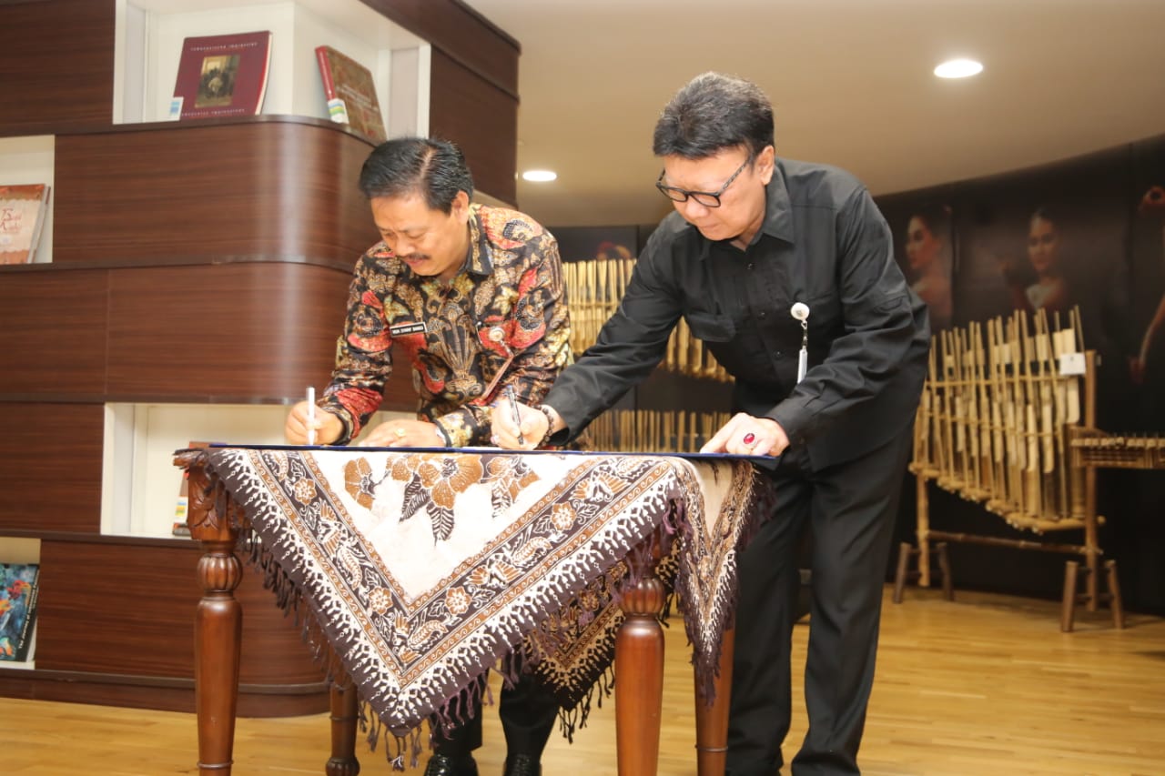 Mendagri: Kemendagri Melakukan MoU Dalam Rangka Mencerdaskan Kehidupan Bangsa