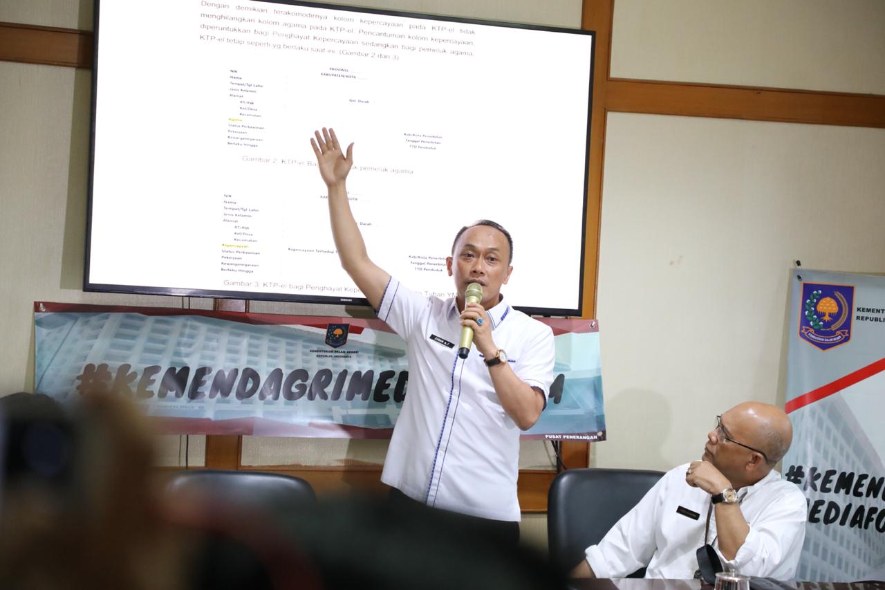 Kemendagri Pastikan WNA Tak Punya Hak Pilih pada Pemilu 2019 Meski Miliki KTP-el