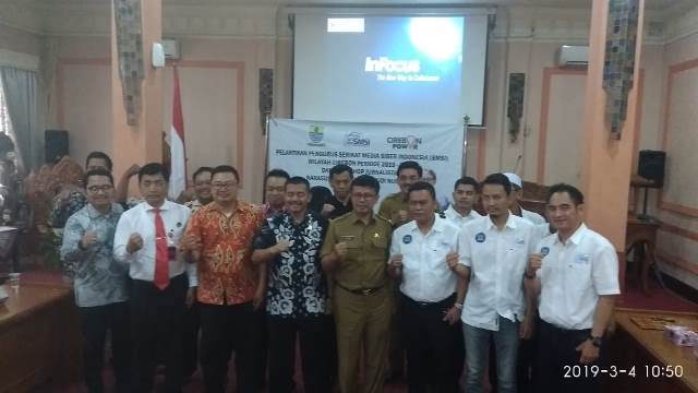 Pengurus SMSI Perwakilan Cirebon Resmi Dilantik