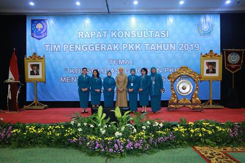 Gerakan PKK, Mitra Pemerintah Laksanakan Program Prioritas