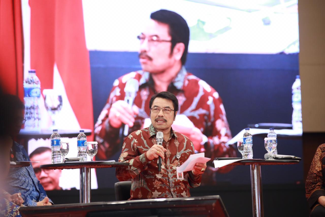 Kemendagri Dorong Pemda Terapkan OSS untuk Percepat Penanaman Modal