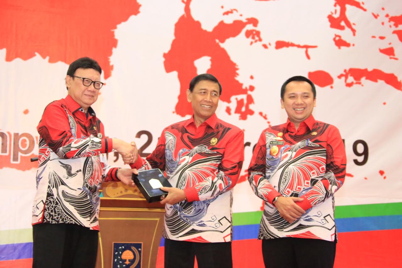 Menkopolhukam : Dibutuhkan Keberanian Membangun Indonesia dari Pinggiran