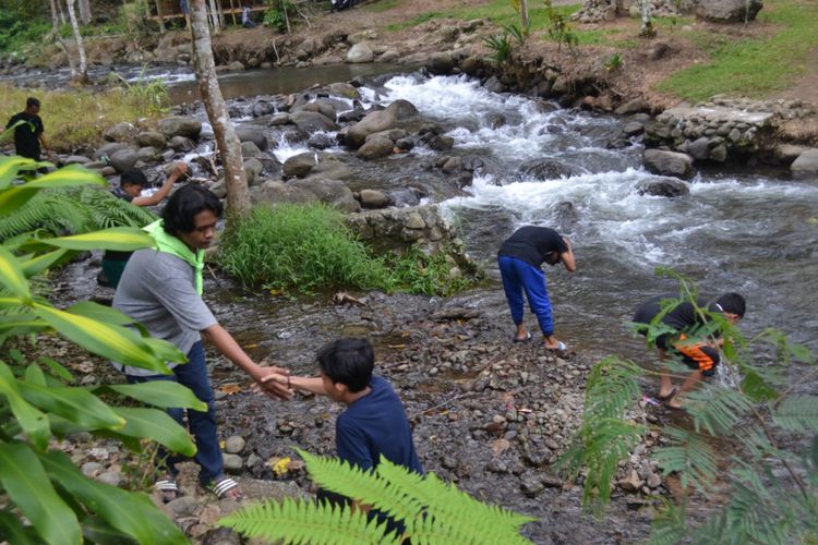 Sungai Wih Ni Kulus Menjadi Perimadona Para Pelancong