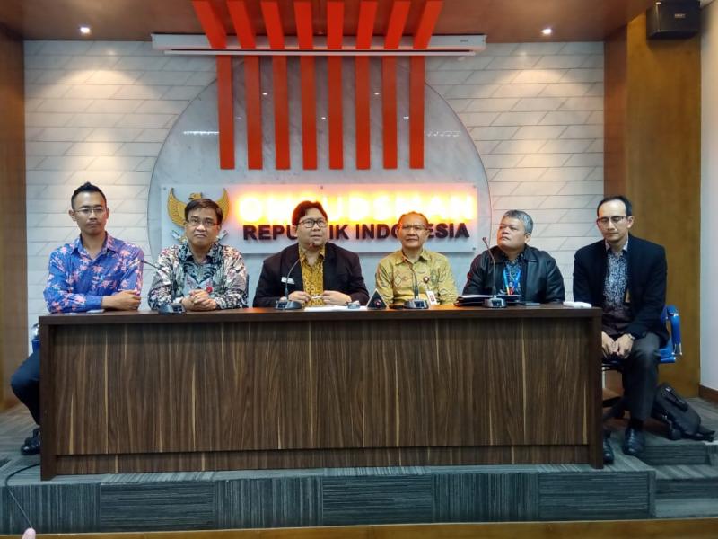 Kominfo Ajak Media Beritakan Manfaat Fintech