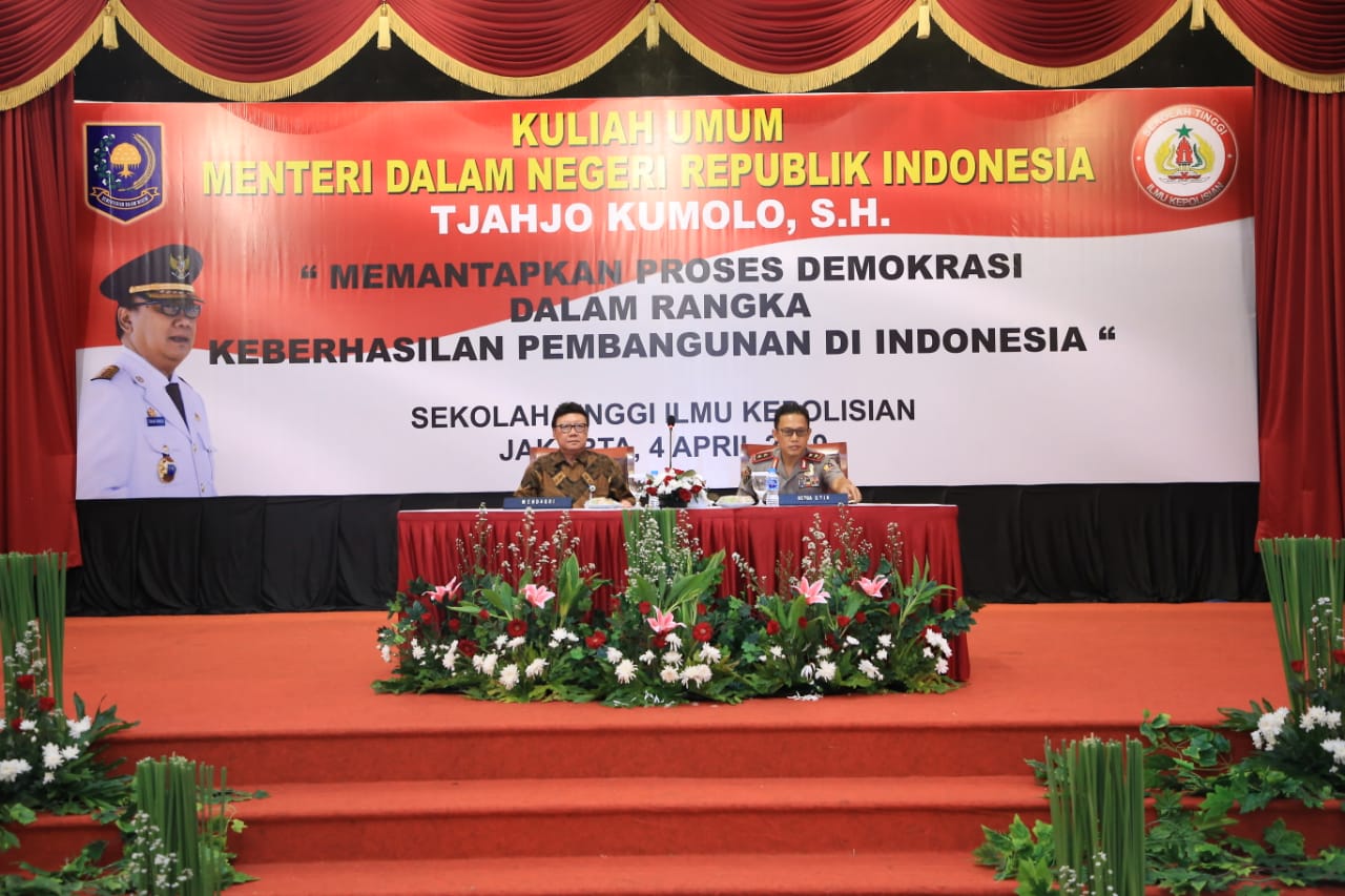 Mendagri: Catatan Penting Menghadapi Agenda Demokrasi Pemilu Serentak 2019