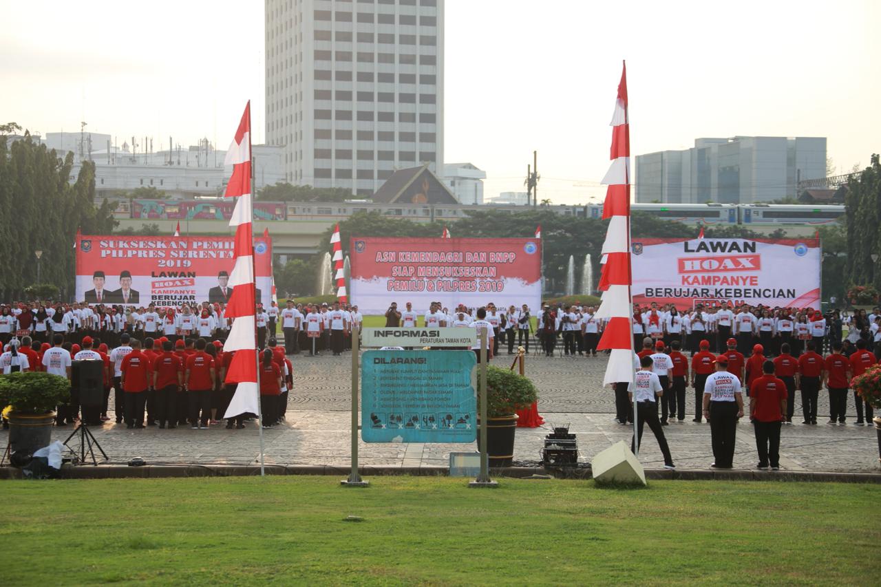 ASN Kemendagri dan BNPP Gelar Apel dan Jalan Sehat Kesiapan Pemilu Serentak 2019
