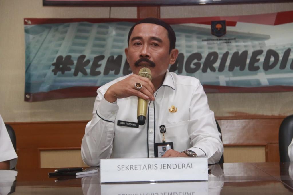 Kemendagri Tegaskan THR Dibayarkan Tepat Waktu