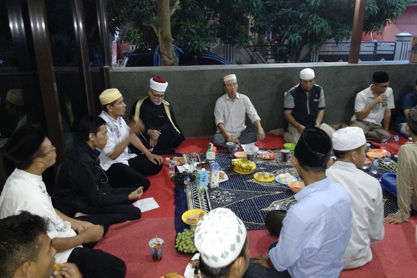 Syeikh dari Palestina Mengisi Kegiatan Ramadhan di Masjid Babul Hidayah