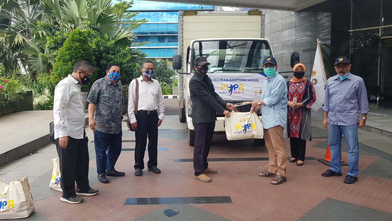 Kementerian PUPR Salurkan Bantuan Sosial Bersama PWI Pusat