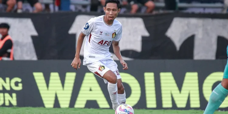 Kurang Berkontribusi, Evan Dimas Terpaksa Dilepas Persik Jelang Putaran Kedua BRI Liga 1 2024/2025