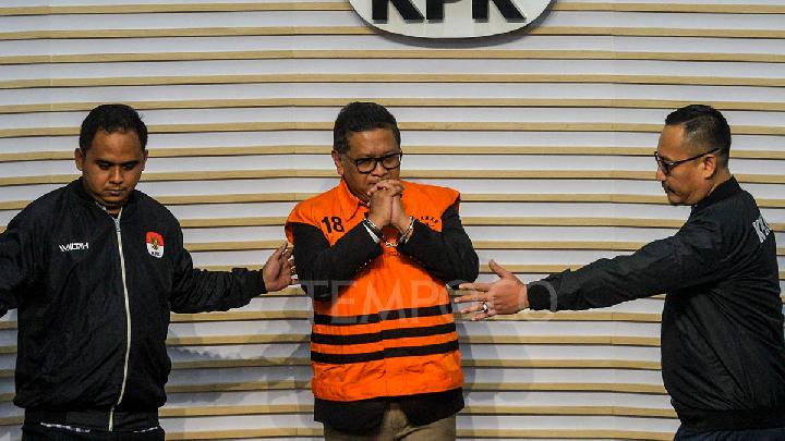 Muncul Pertama Usai Ditahan, Hasto : “Hidup Saya Menjadi Sangat Tertib”