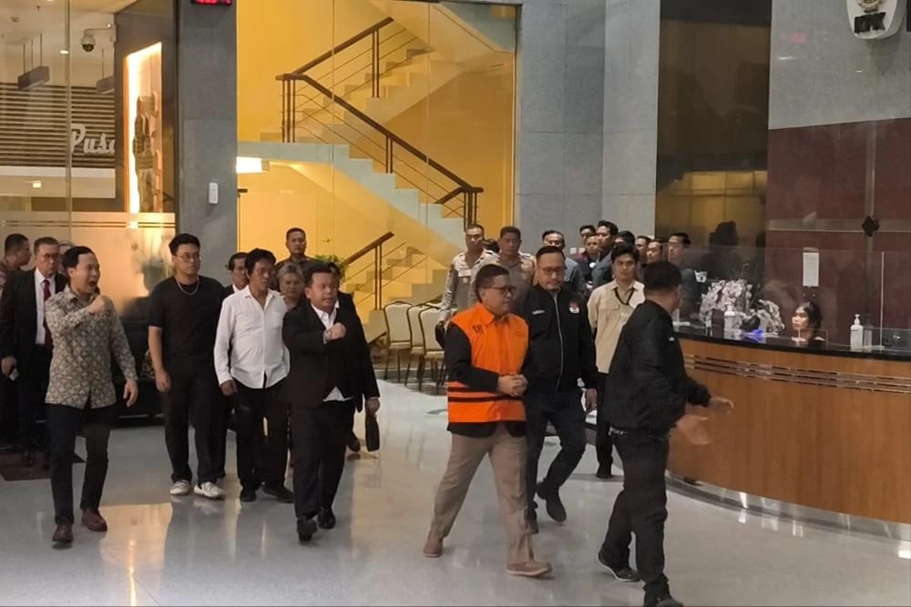 Hasto Kristiyanto Ditahan KPK Tersangka Kasus Dugaan Suap Dan Perintangan Penyidikan Perkara Buron Harun Masiku