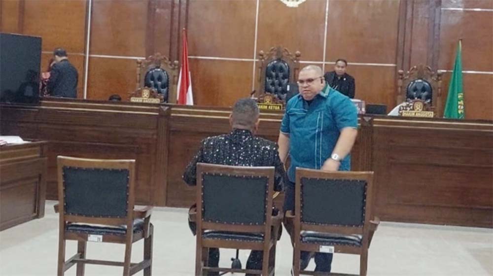 Razman Arif Nasution Terdakwa Dugaan Kasus Pencemaran Nama Baik