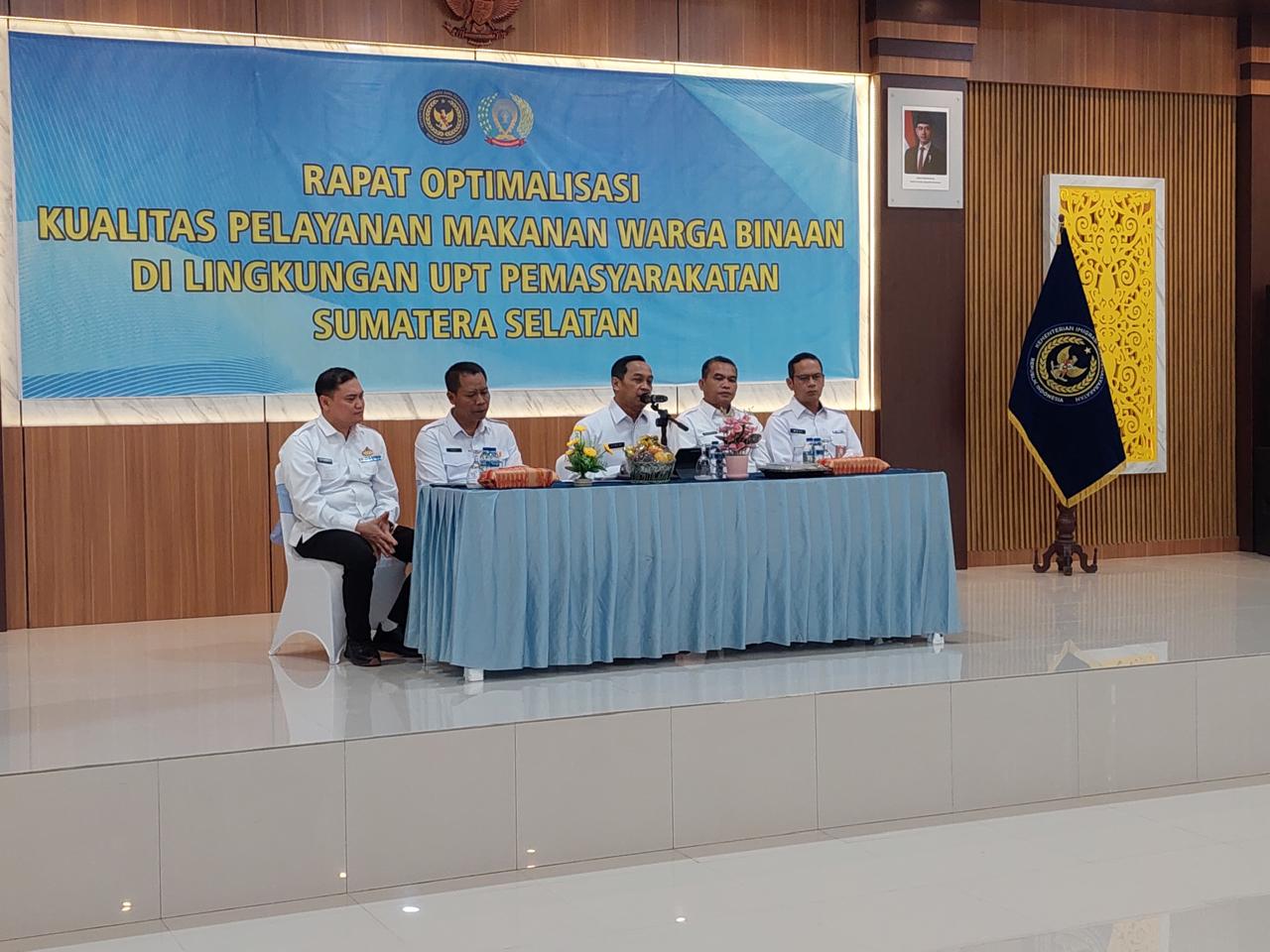 Kakanwil Ditjenpas Sumsel Pimpin Rapat Optimalisasi Kualitas Pelayanan Makanan bagi Warga Binaan di Lapas Kelas I Palembang