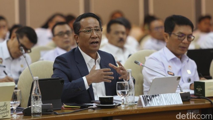 Anggota DPR Usul 7 Napi KKB Diberi Amnesti, Menkum Konsultasi ke Prabowo