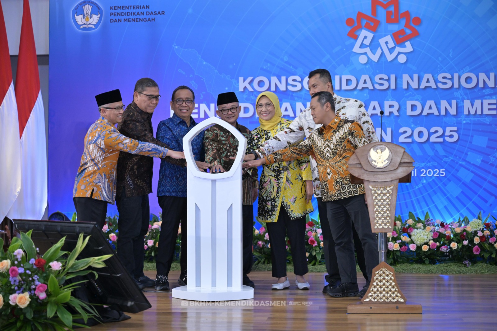 Konsolidasi Nasional, Menko PMK Ajak Daerah Prioritaskan Pendidikan