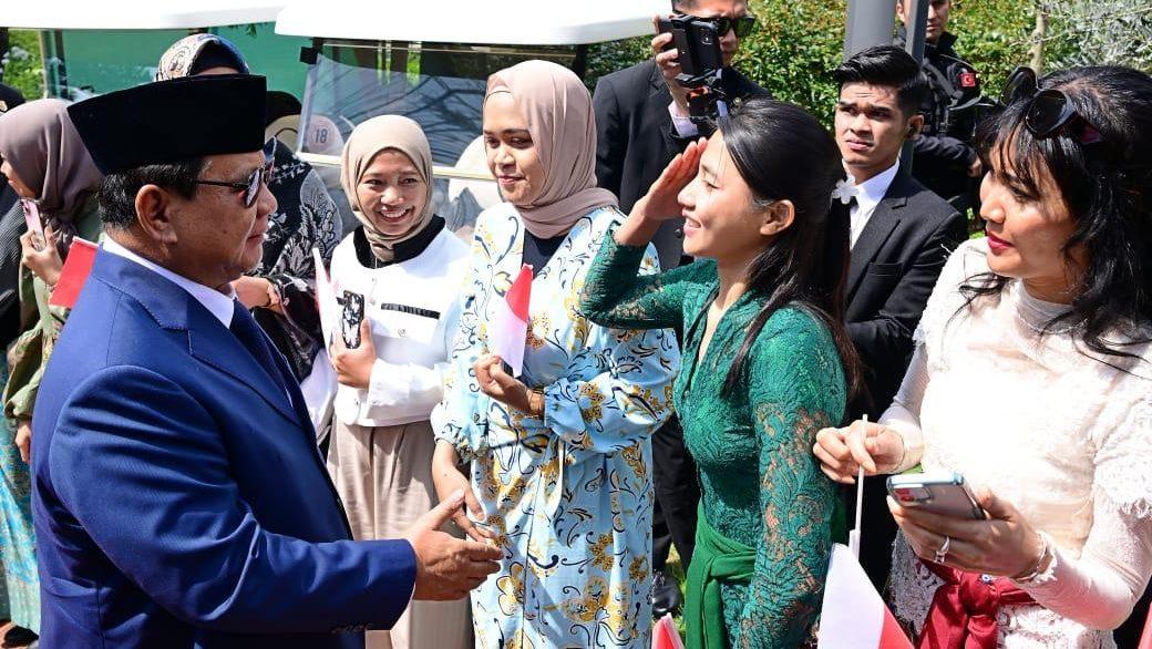 Warga Indonesia di Antalya Antusias Sambut Kedatangan Presiden Prabowo: “Bahagia Bisa Bertemu Langsung”