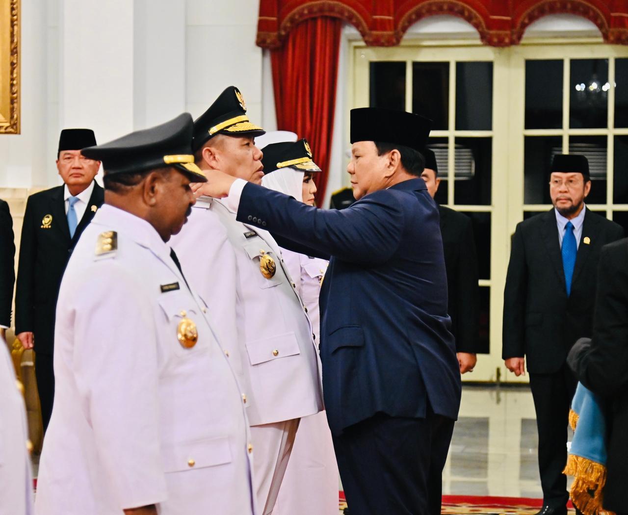 Presiden Prabowo Lantik Gubernur dan Wagub Papua Pegunungan serta Kepulauan Bangka Belitung