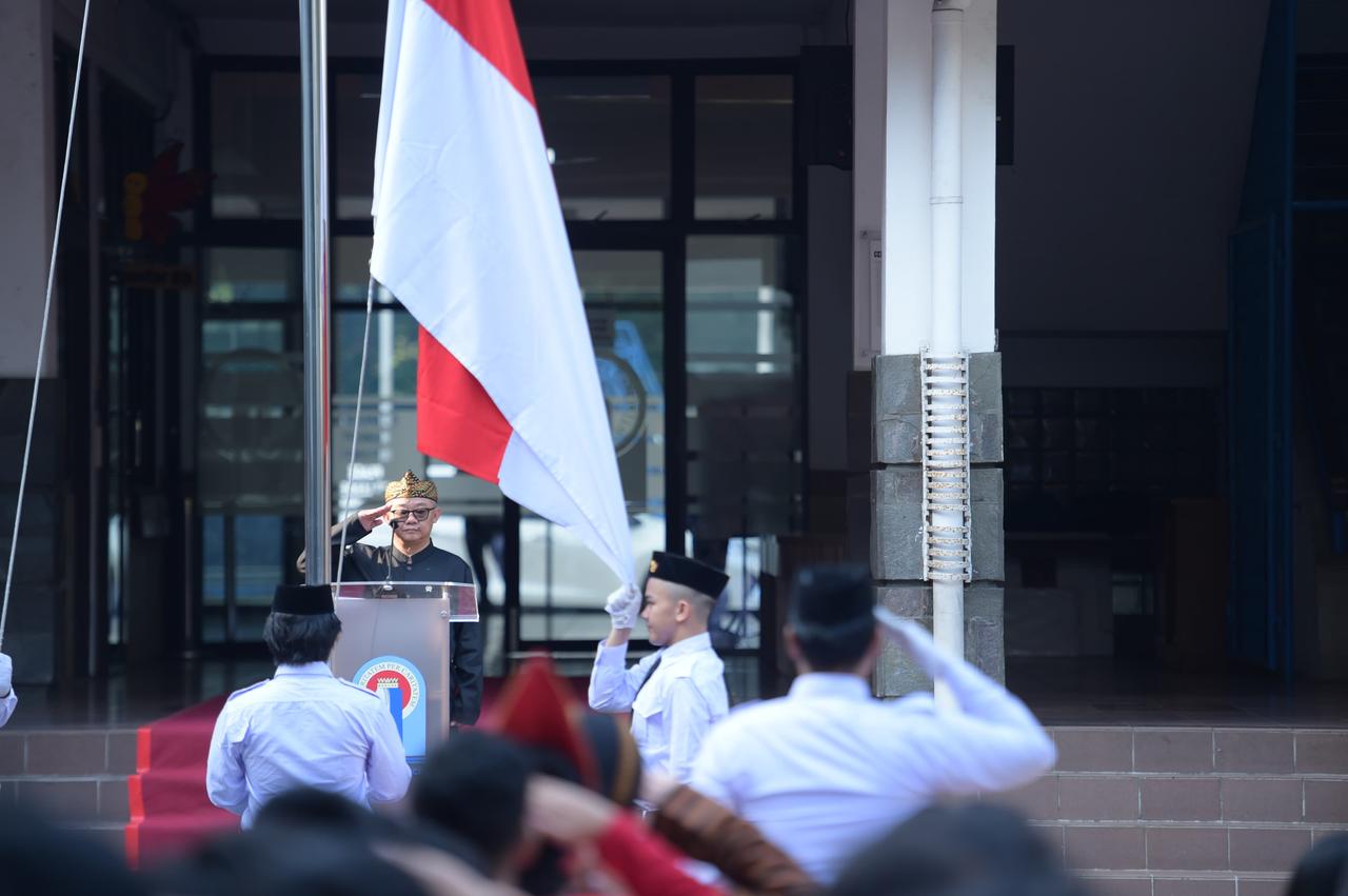 Hardiknas 2025: Mendikdasmen Serukan Partisipasi Semesta untuk Pendidikan Nasional
