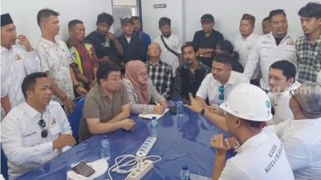 Pengusaha Di Cilegon, Meminta Jatah Proyek Pekerjaan Tanpa Tender Senilai Rp 5 Triliun