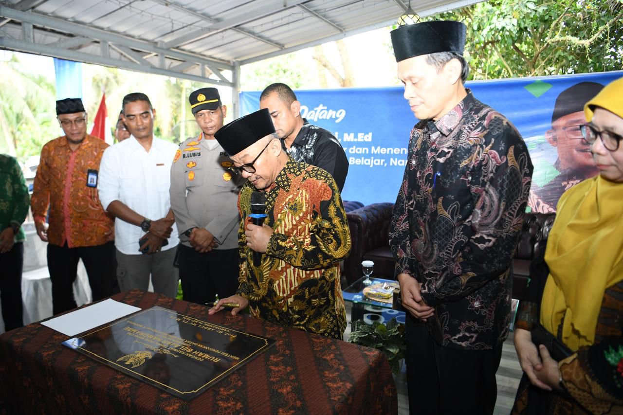 Mendikdasmen Resmikan Rumah Belajar di Namorambe, Wujud Partisipasi Semesta