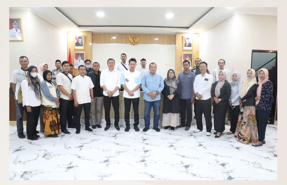 Temui Forum Honorer Kota Serang, wakil Walikota Serang Akan Cari Formulasi Yang Tepat.