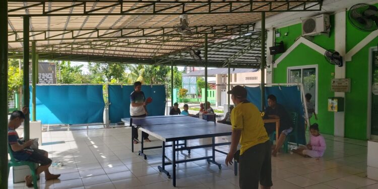 DKM Al Ikhlas VGH 46 Babelan Bekasi Gelar Pertandingan Tenis Meja Antar Jamaah