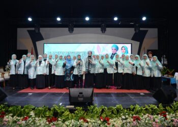 KICI Kaltim Dilantik, Dorong Perempuan Cerdas dan Santun