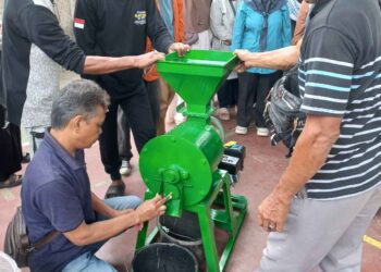 Sorgum untuk Swasembada Pangan: BEM Universitas Bakti Tunas Husada Tasikmalaya Gelar Pelatihan Pengolahan Sorgum di Desa Karangkamulyan, Ciamis