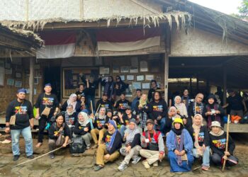 Kepala Desa Kanekes Sambut Hangat Rombongan PWI dalam Kemah Budaya Baduy