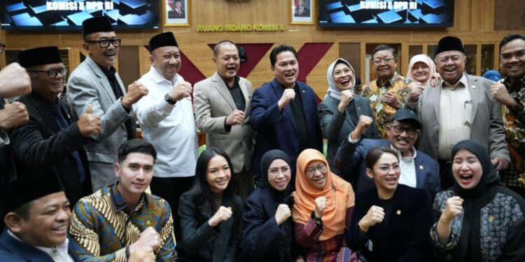Tepuk Tangan Komisi X DPR RI Untuk Prestasi di SEA Games dan ASEAN Para Games 2025, Menpora: Kita Bersiap Demi Pertahankan Prestasi