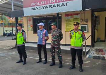 Kapolsek Tayu Kawal Takbir Keliling, Replika Islami Kelilingi Kecamatan