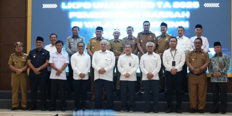 Pemkot Bekasi Serahkan Laporan Keuangan Ke BPK Provinsi Jabar, Wawali Harris Bobihoe Berharap WTP Dapat Diraih Kembali