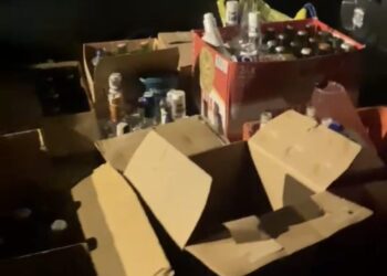 Razia Gabungan di Mataram, Ratusan Botol Miras Ilegal Disita dari Sejumlah Kafe