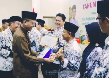 Bupati Ciamis Ajak Guru Perketat Pengawasan Gawai Pelajar