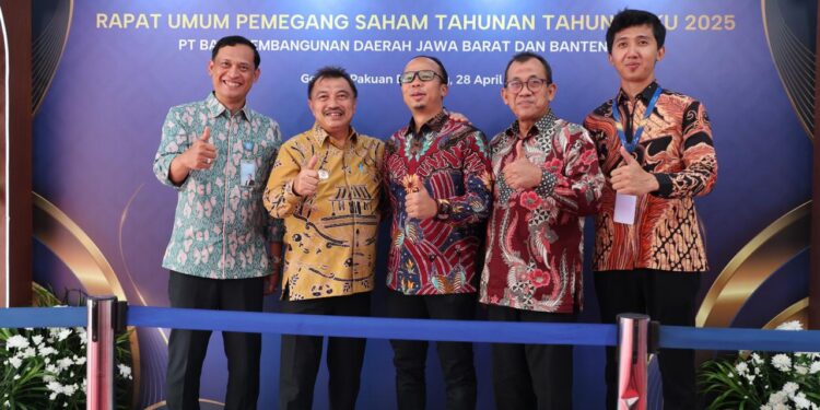 Hadir Pada RUPS BJB, Wawali Harris Bobihoe : Turut Berpartisipasi Mensejahterakan Ekonomi Masyarakat