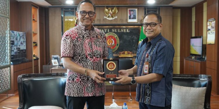 Kejati Sulsel Gandeng OJK Perangi Kejahatan dan Investasi Bodong