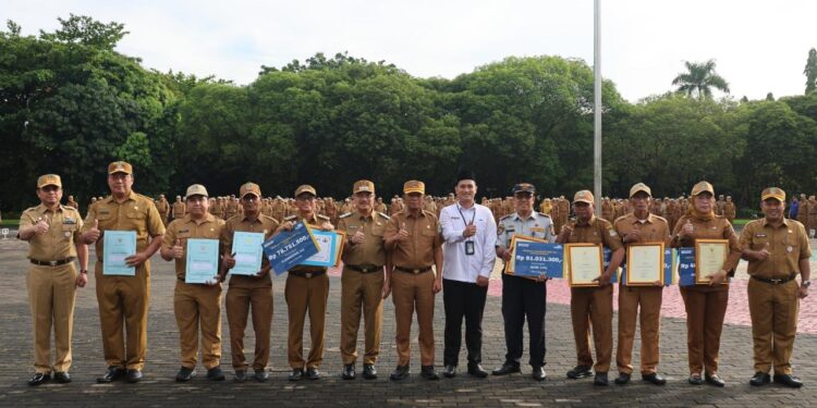 Plh Wali Kota Harris Bobihoe Sampaikan Point Penting di Momen Apel Pagi