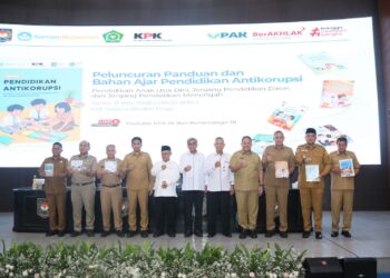 Wali Kota Bekasi Hadiri Peluncuran Buku Panduan Pendidikan Antikorupsi Nasional