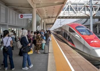 AHY Pimpin Komite Kereta Cepat Jakarta-Bandung Gantikan Luhut, Ini Tugasnya
