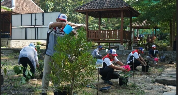 Pertamina Tanam 1.000 Pohon & Perkuat Inovasi Pengelolaan Sampah