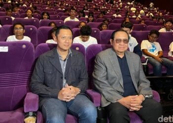 Momen Haru SBY Saat Menonton Film Bersama Anak Panti Asuhan, Ingat Kisah Masa Lalu