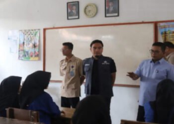 Wali Kota Cilegon Dampingi Gubernur Banten Tinjau Pelaksanaan Sekolah Gratis dan MBG