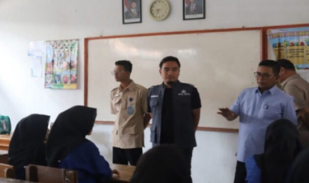 Wali Kota Cilegon Dampingi Gubernur Banten Tinjau Pelaksanaan Sekolah Gratis dan MBG