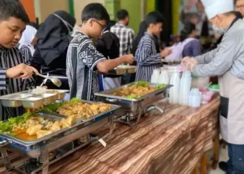 Ekonom Sebut Pengetatan Anggaran MBG Penting Demi Menjaga Stabilitas Keuangan Negara
