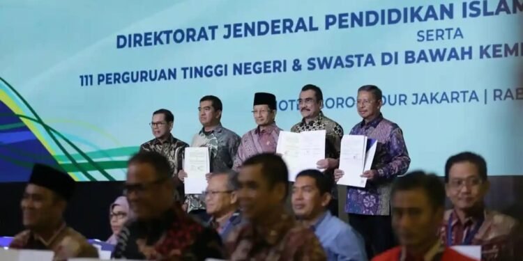 PERADI Profesional Cetak Rekor MURI, Gandeng 108 Perguruan Tinggi Keagamaan Bangun Ekosistem Pendidikan Hukum Berintegritas