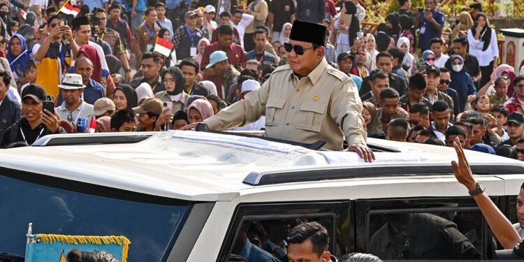 Prabowo minta kepala daerah awasi dapur MBG cegah penyimpangan