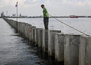 AHY Soroti Pentingnya Mitigasi Penurunan Muka Tanah dalam Proyek Giant Sea Wall