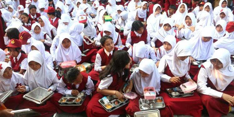 Program MBG Dikawal Ketat oleh Pemerintah Pusat hingga Daerah