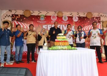 Hadiri Event Jajanan Pasar, Tri Adhianto Harap Menjadi Agenda Rutin di Setiap Kecamatan Kota Bekasi